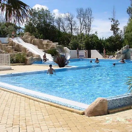 Phare Ouest Kemping Saint-Denis-dʼOléron