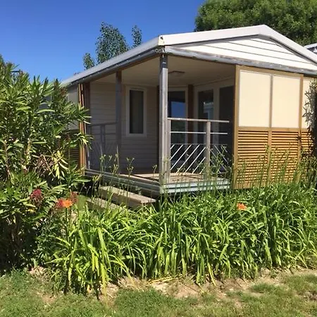 Phare Ouest Kemping Saint-Denis-dʼOléron