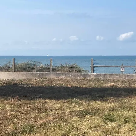 Κάμπινγκ Phare Ouest